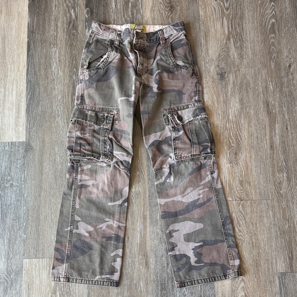 Old Navy Girls' Camo Shorts in Gray and Tan